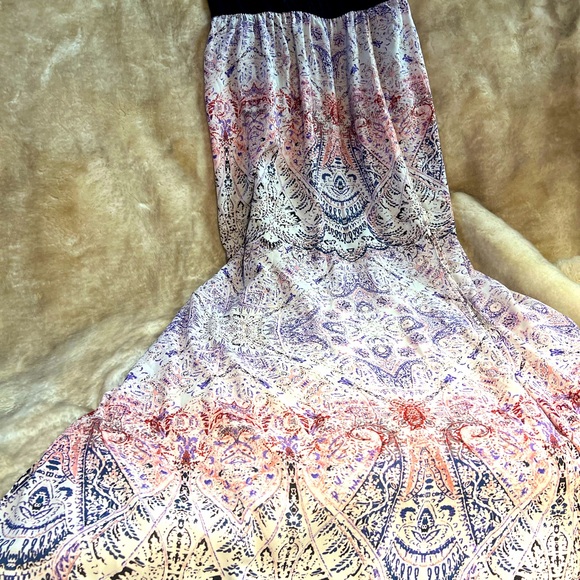 Design Lab tube top gown with paisley pattern size medium. - Picture 4 of 7